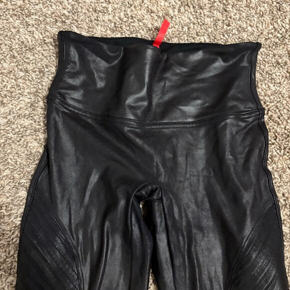 SPANX Faux Leather Moto Leggings - Picture 7 of 9